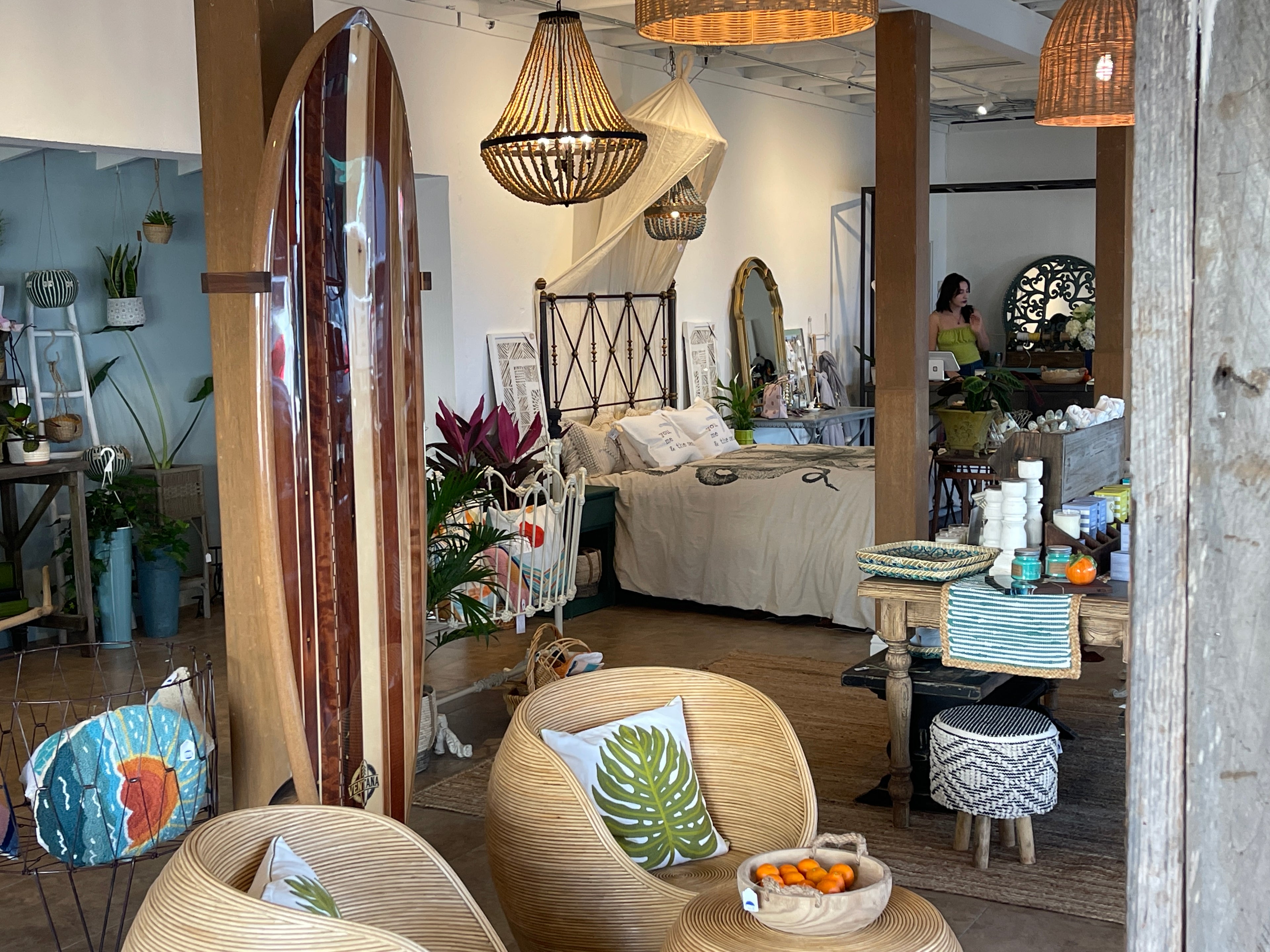 Surfboard Wall Mounts & Floor Stands