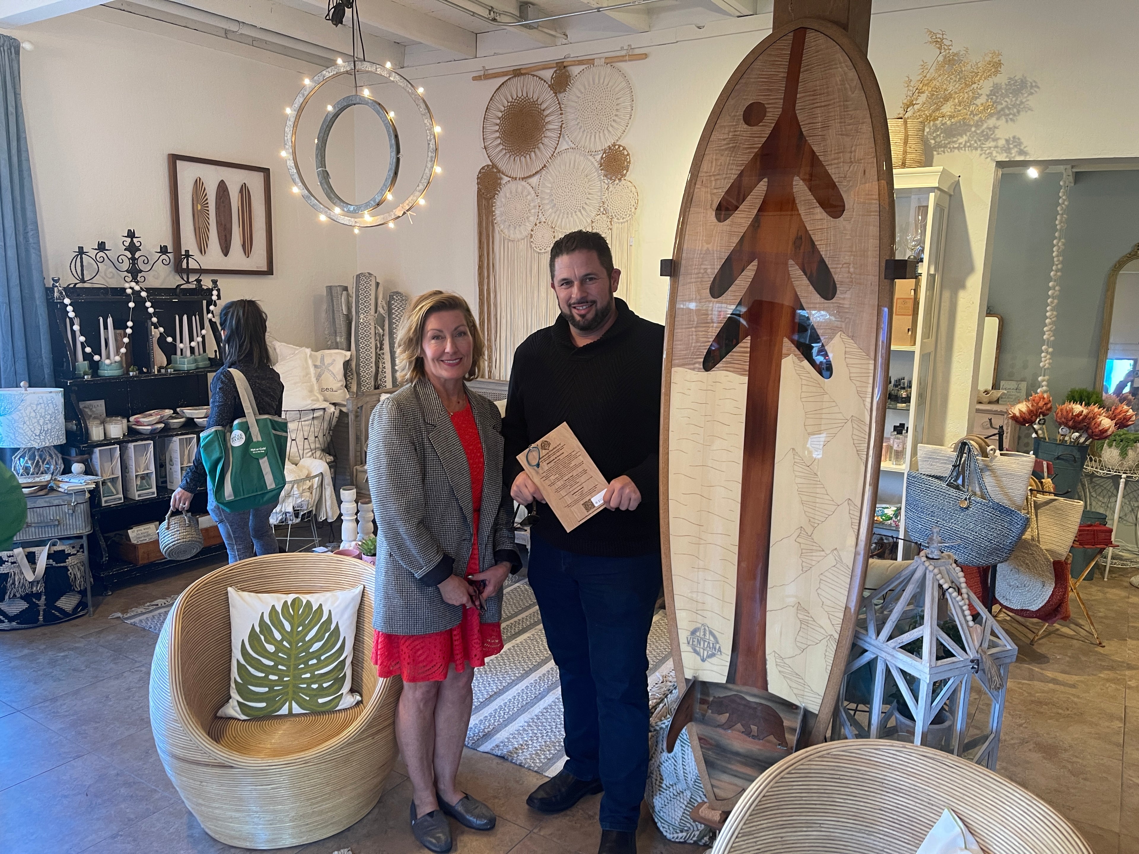 Surfboard Wall Mounts & Floor Stands